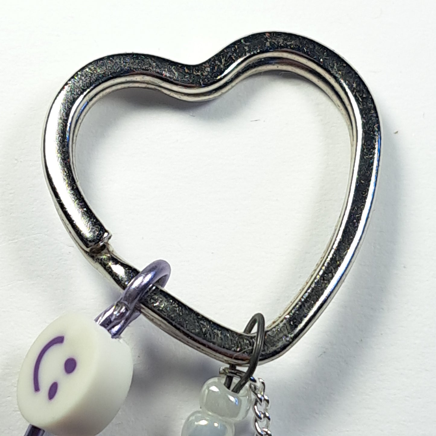 Paarse sleutelhanger
